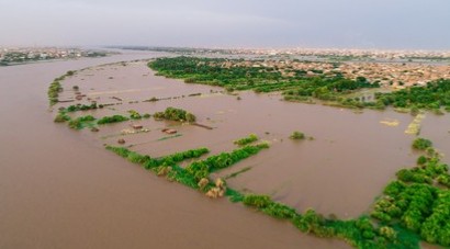 भारी वर्षाले हजारौं मानिस विस्थापित