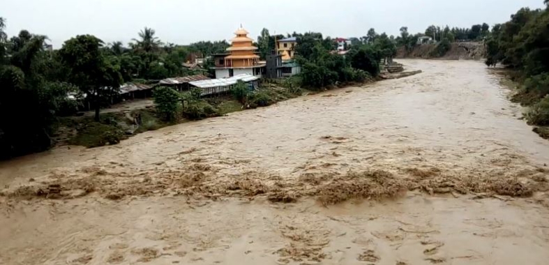 खोलामा आएको बाढीले बगाएर एक वृद्धको मृत्यु