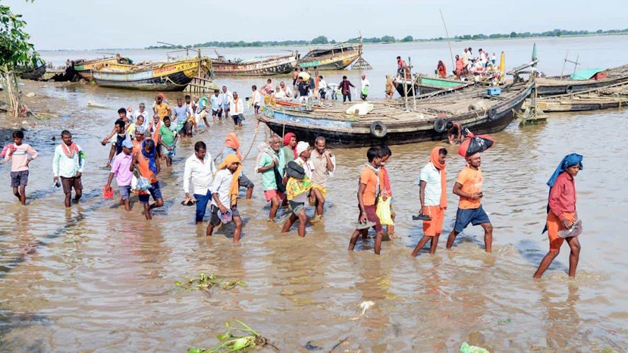 भारतको बिहारमा ४६ जनाको डुबेर मृत्यु